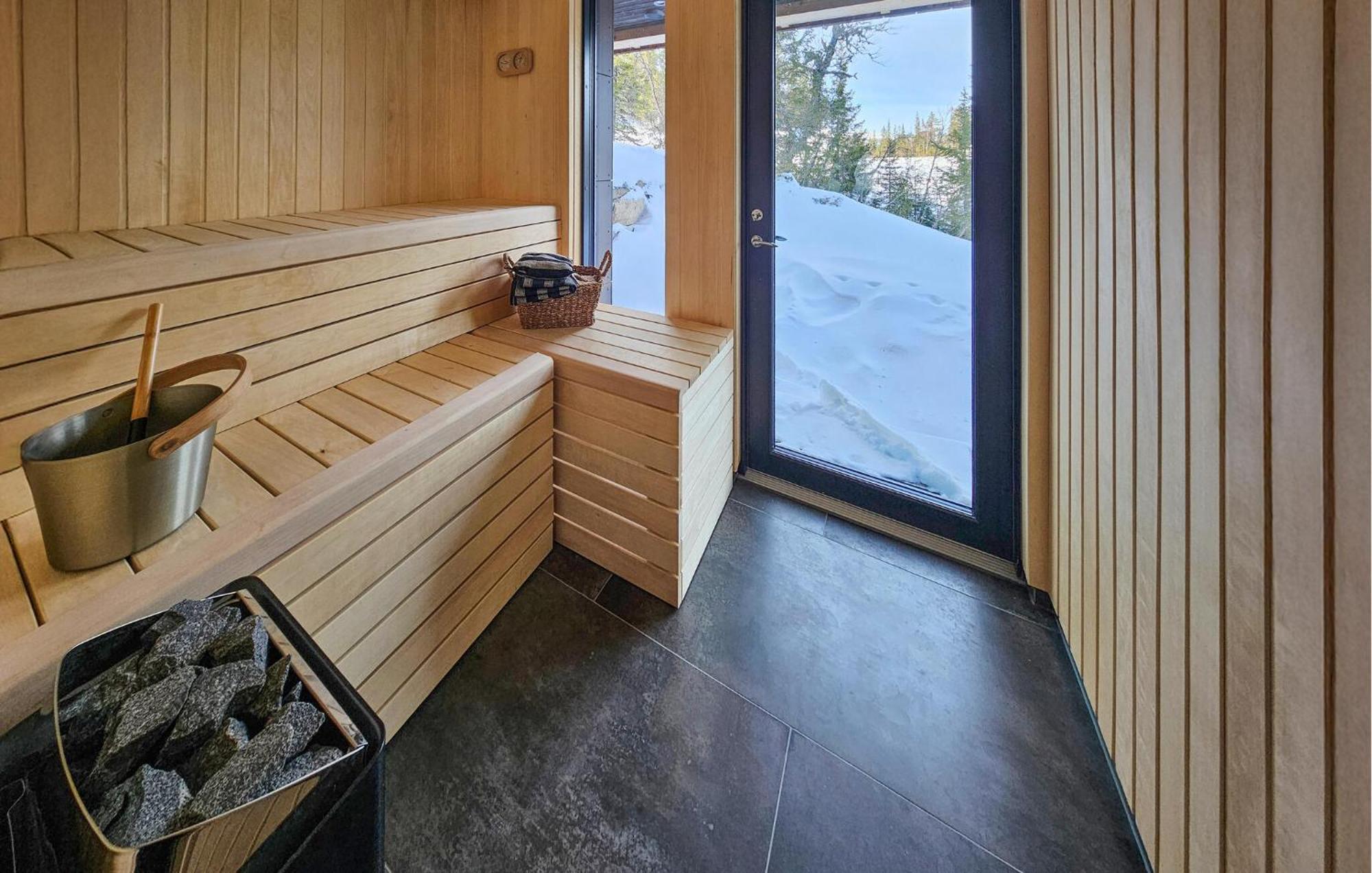 Awesome Home In Rjukan With Sauna Exterior foto